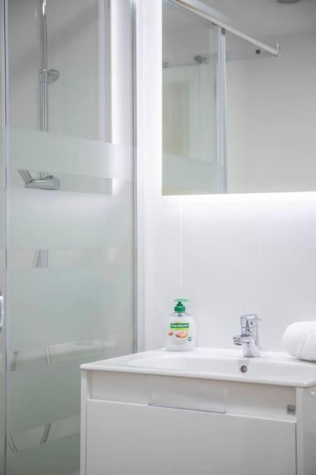 Lindo Estudio En El Centro By Cabana Rentals Vigo Ngoại thất bức ảnh
