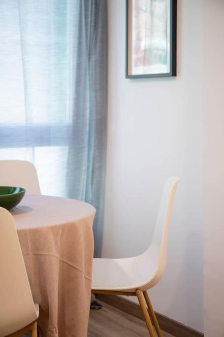 Lindo Estudio En El Centro By Cabana Rentals Vigo Ngoại thất bức ảnh