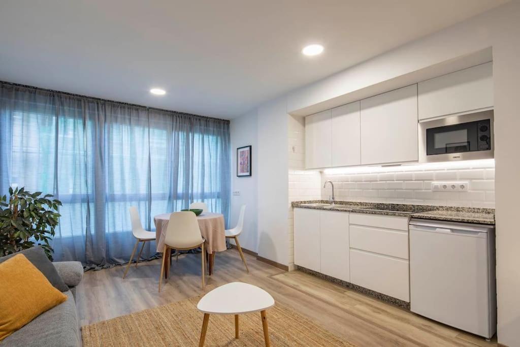 Lindo Estudio En El Centro By Cabana Rentals Vigo Ngoại thất bức ảnh
