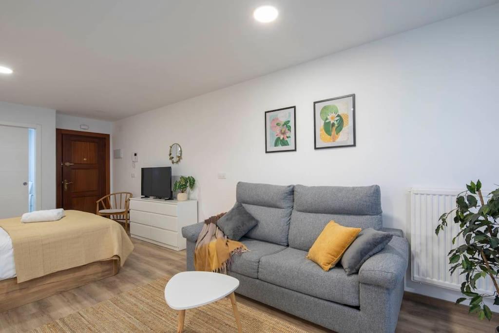 Lindo Estudio En El Centro By Cabana Rentals Vigo Ngoại thất bức ảnh
